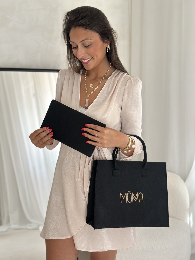 GRENOBLE POUCH - BLACK (25 x 15 cm)