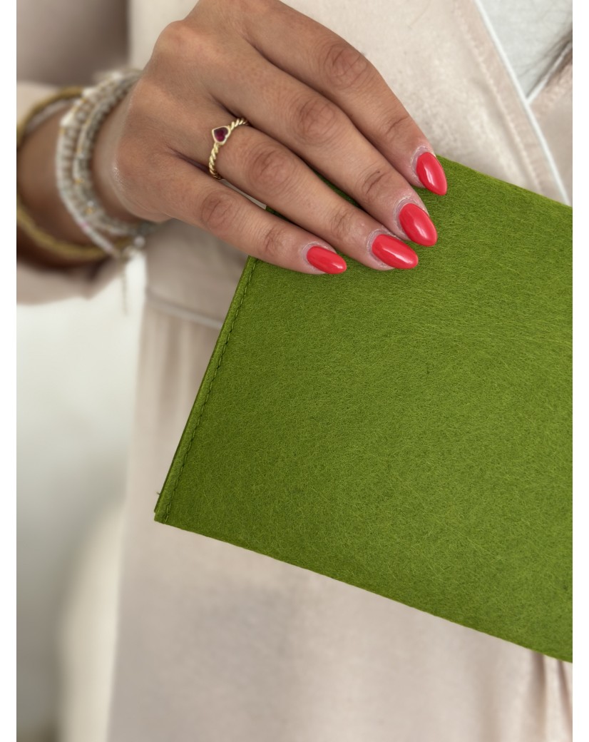 GRENOBLE POUCH - GREEN (25 x 15 cm)