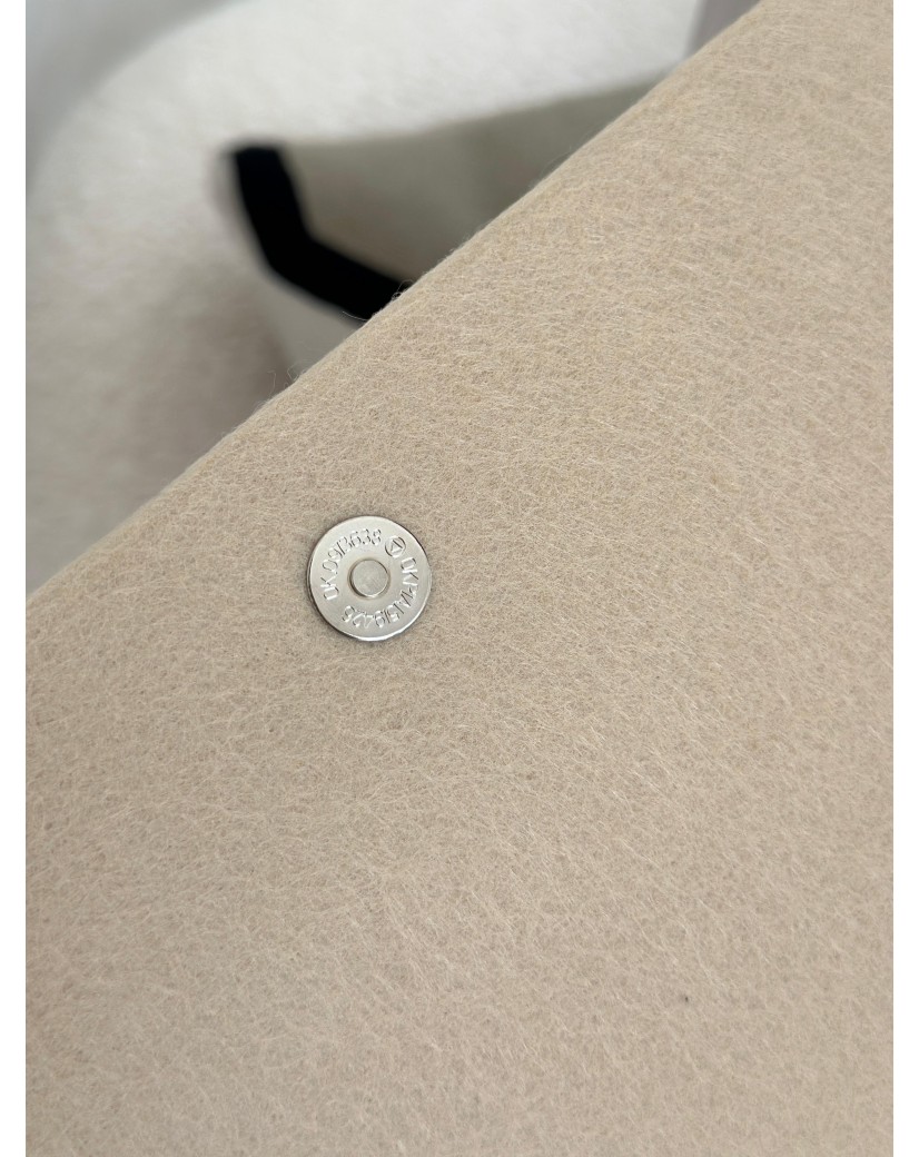 GRENOBLE POUCH - BEIGE (25 x 15 cm)
