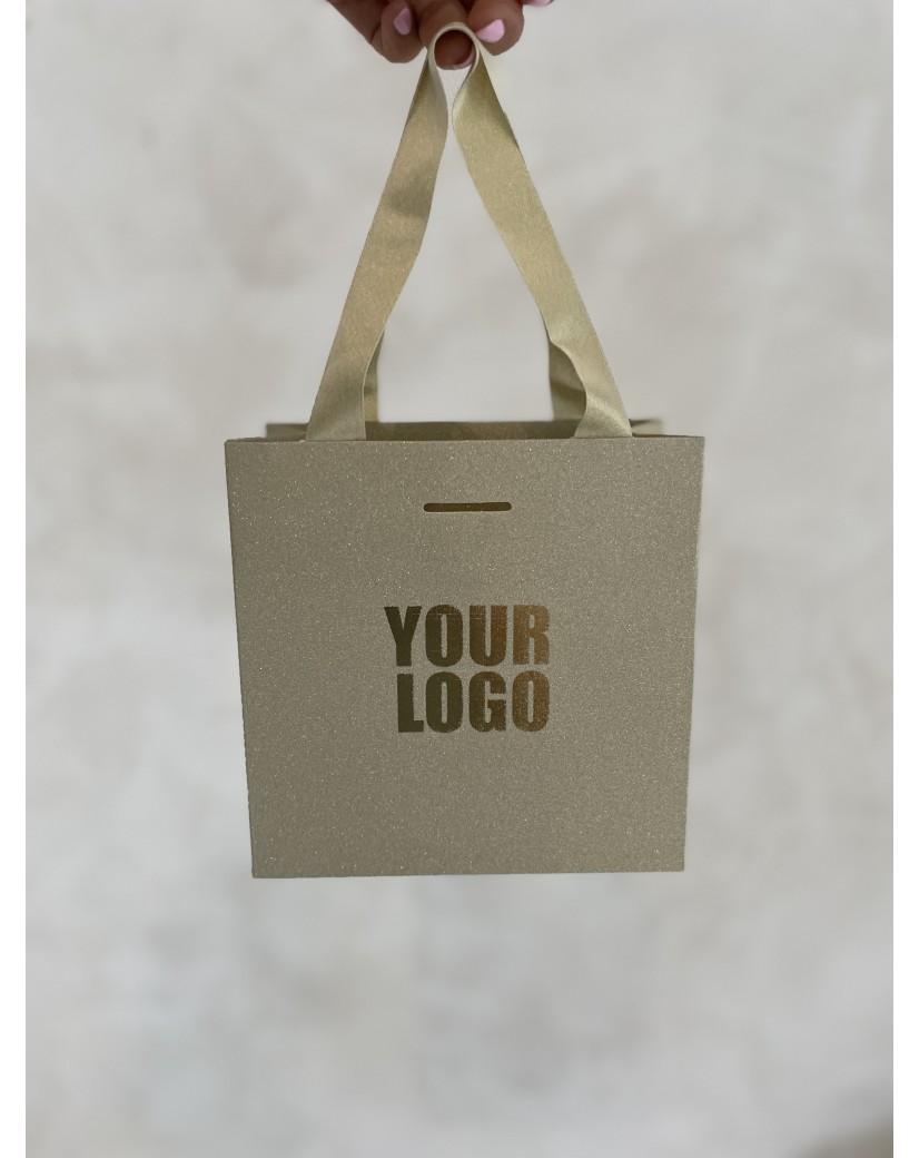 BOLSA DE PAPEL LUJO DORADA CON BRILLOS – XS (16x8x16 cm)