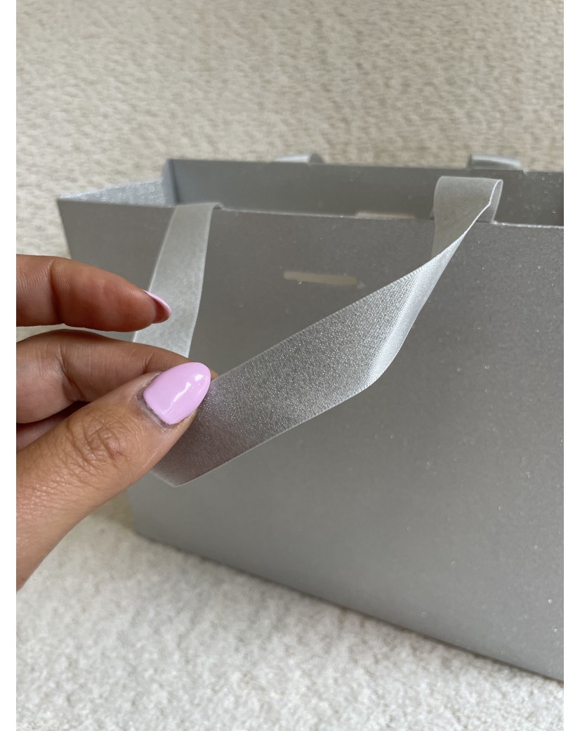 LUXURY PAPER BAG SILVER GLITTER – S (25x10x20 cm)