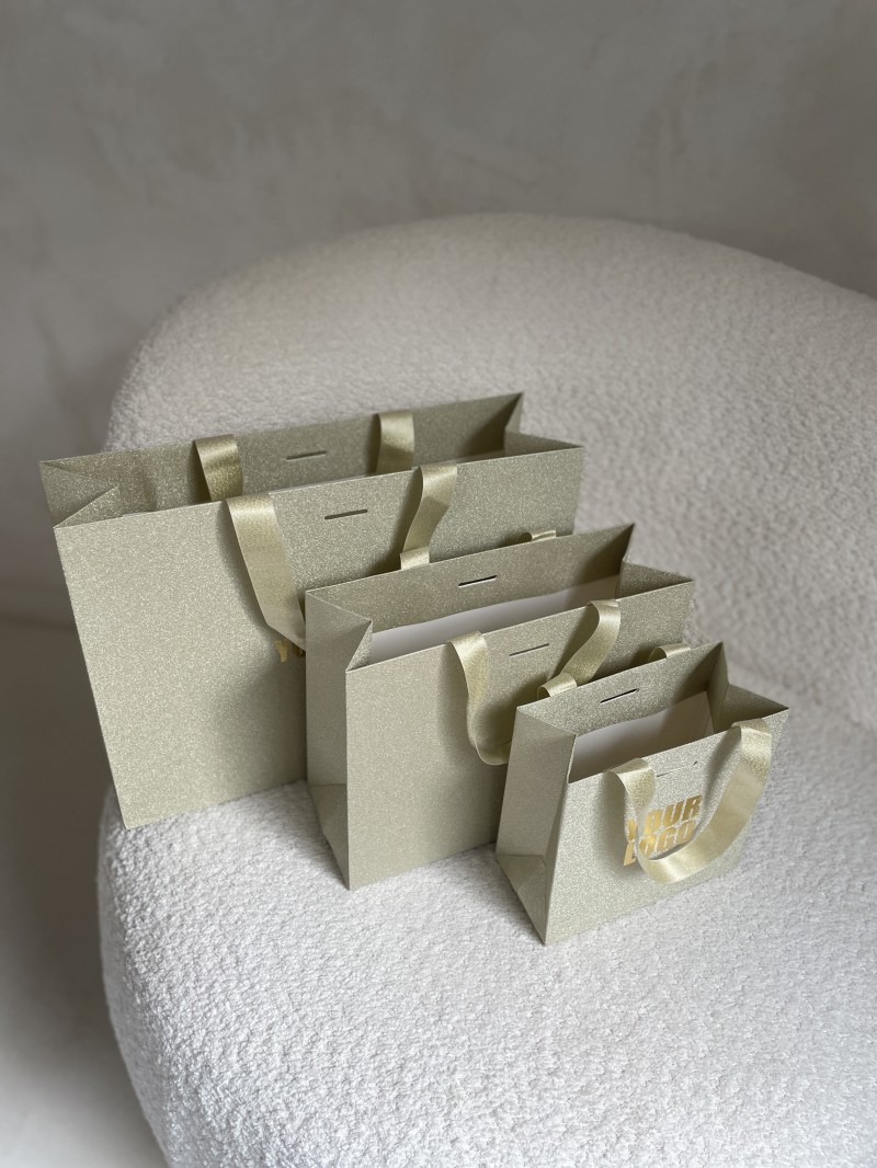 LUXURY PAPER BAG GOLD GLITTER – M (35x12x25 cm)