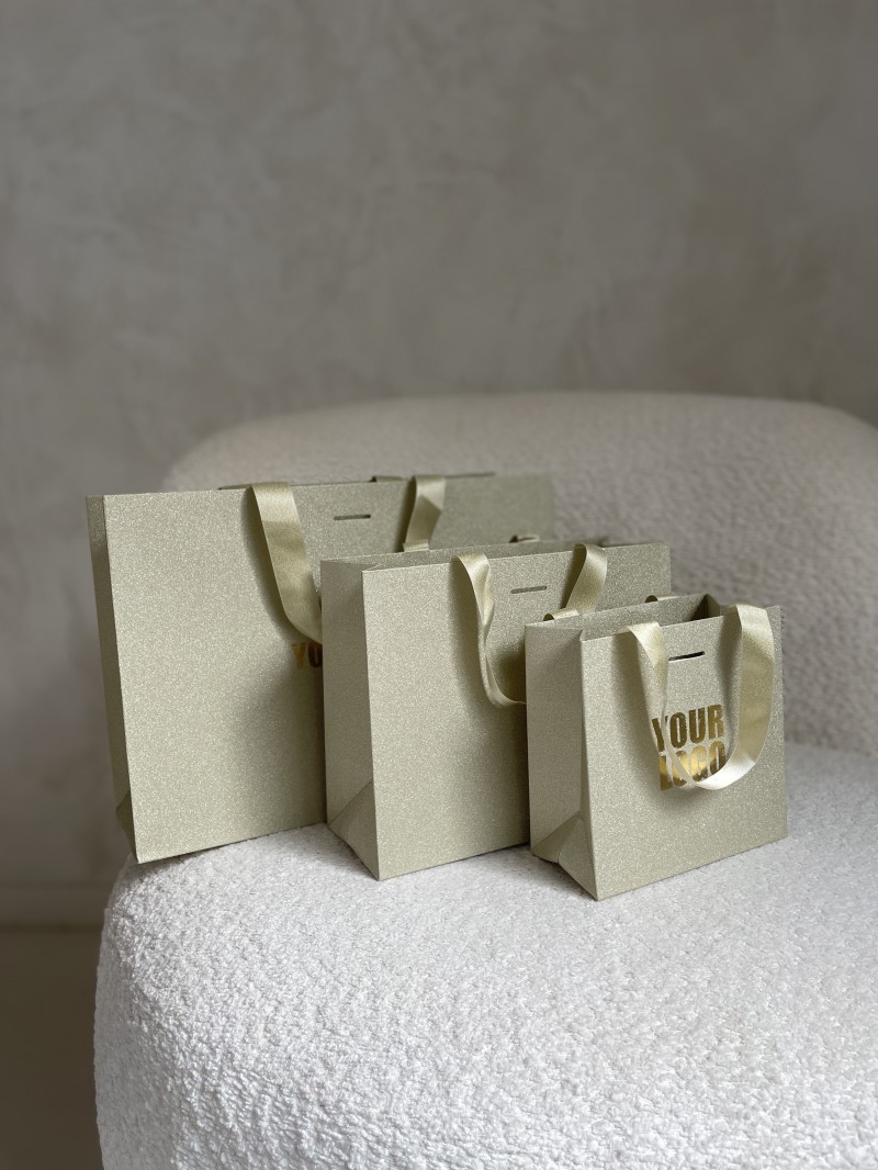 LUXURY PAPER BAG GOLD GLITTER – M (35x12x25 cm)