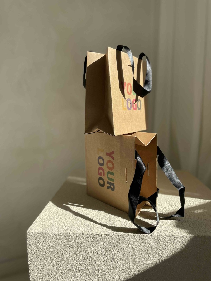 Sac papier Luxe kraft Express - poignées noires - XS (16x8x16cm)
