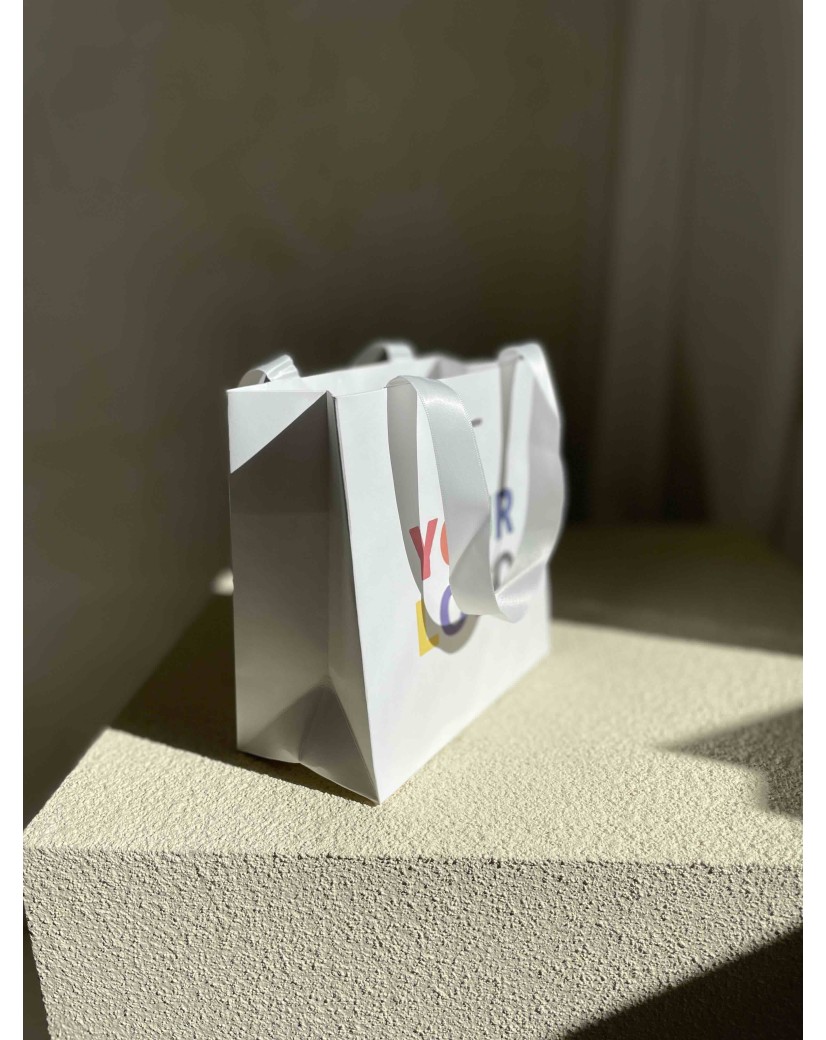 White Luxury Paper Bag – white handles – XS (16 x 8 x 16 cm)