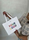 Bolsa de papel de lujo blanca – asas blancas – S (25 x 10 x 20 cm)