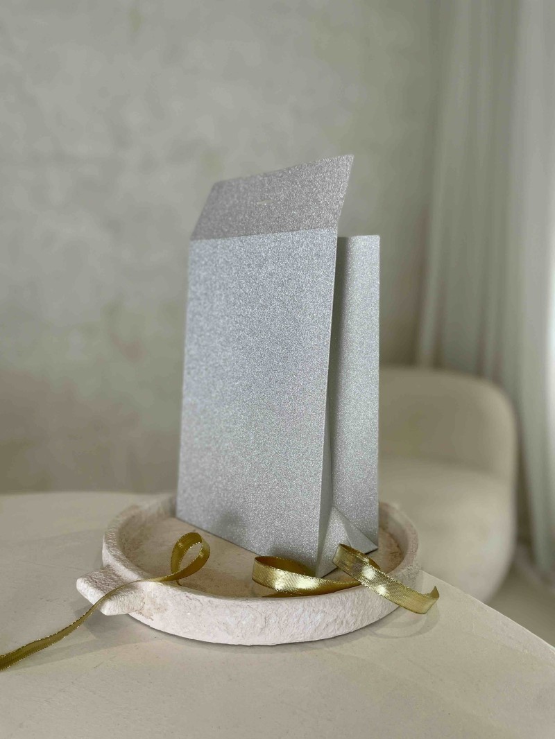 PRESTIGE POUCH SILVER GLITTER – M (20x10x30 cm)
