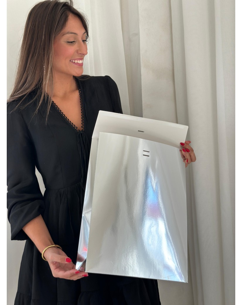 BOLSA PRESTIGE PLATEADA EFECTO ESPEJO – L (30x12x40 cm)