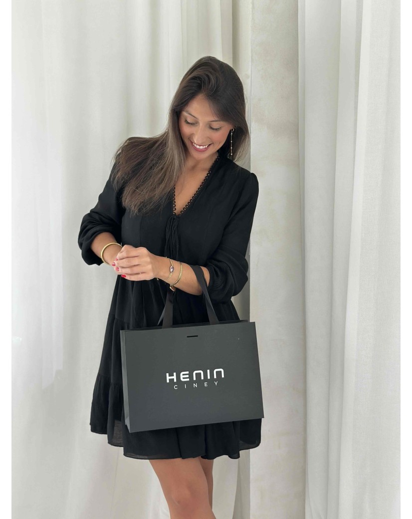 Black Luxury Paper Bag – black handles – M (35 x 12 x 25 cm)