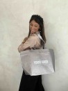 BOLSA NICE DISCO PLATA – L (58x24x35 cm)