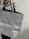 BOLSA NICE DISCO PLATA – M (40x14x30 cm)