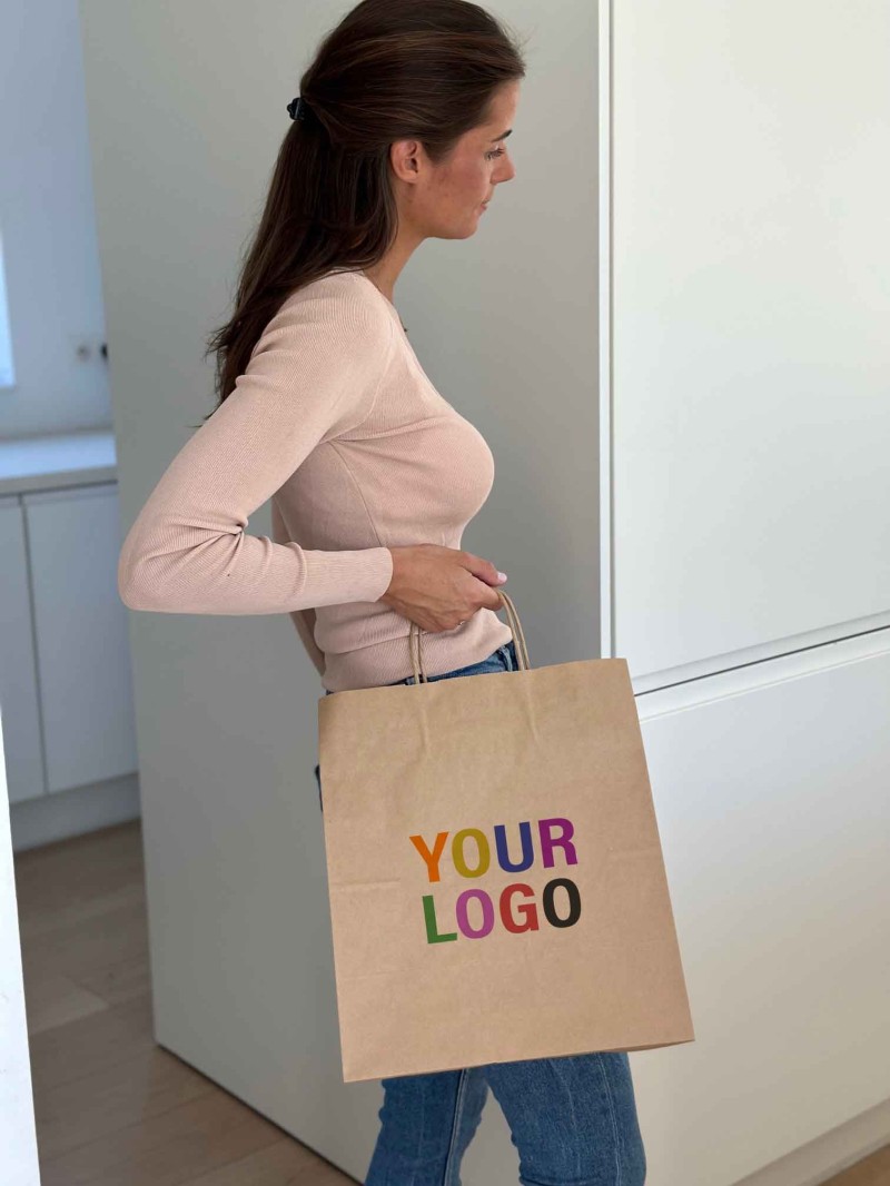 Kraft Bag M Square – A Generous Format To Carry Your Brand