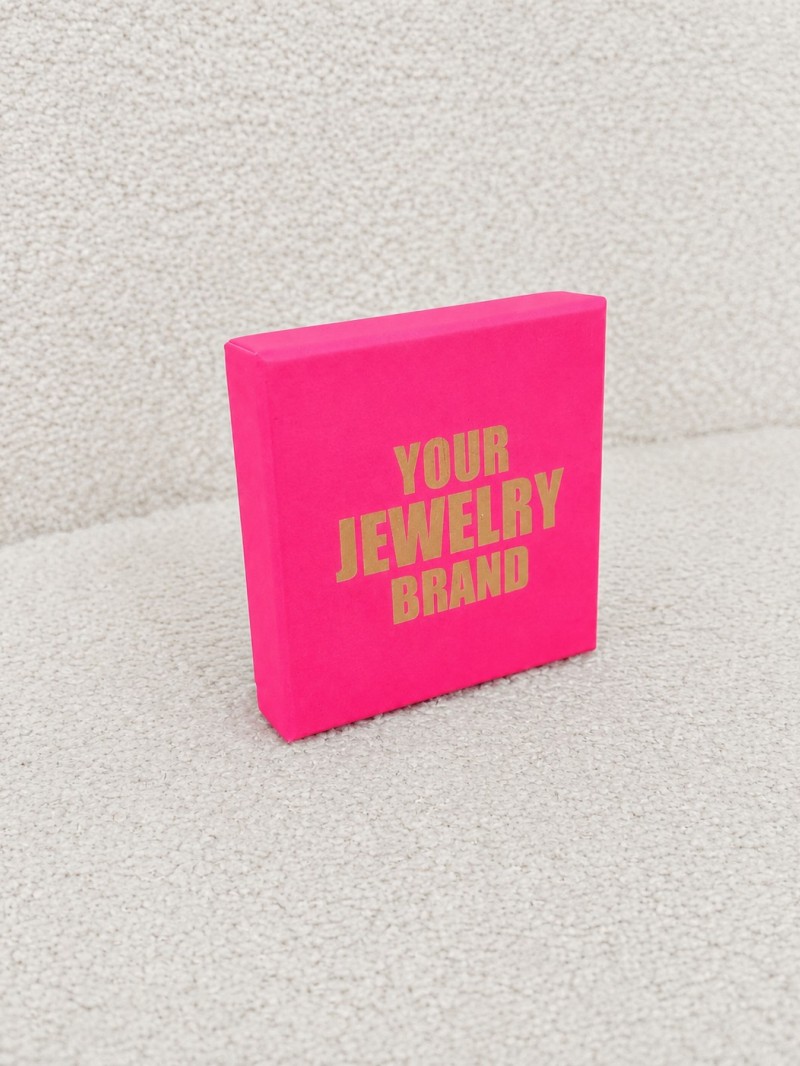 Ecrin à bijoux noir personnalisé, vendez vos bijoux en style!