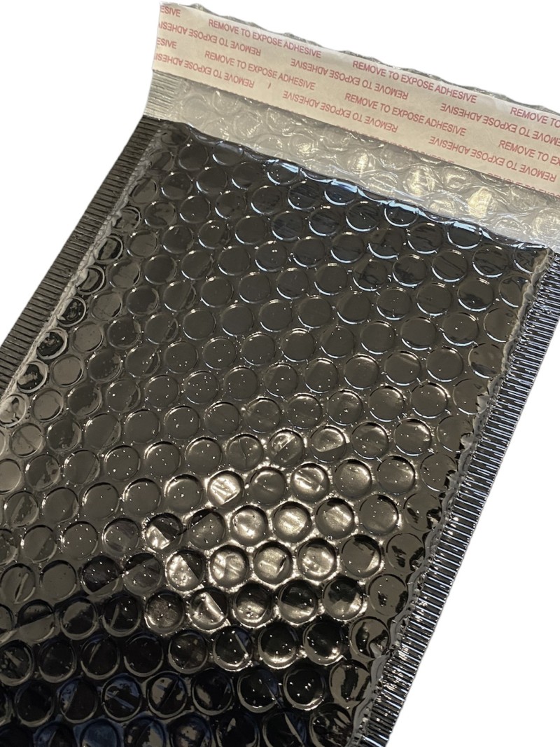 Metallic Bubbel Envelop - Blinkend zwart S