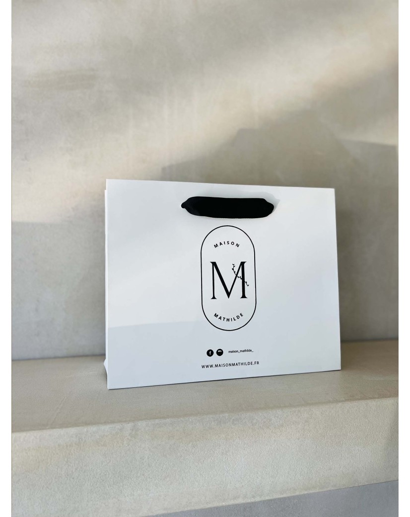 Luxury paper bags - White M - Ribbon handles