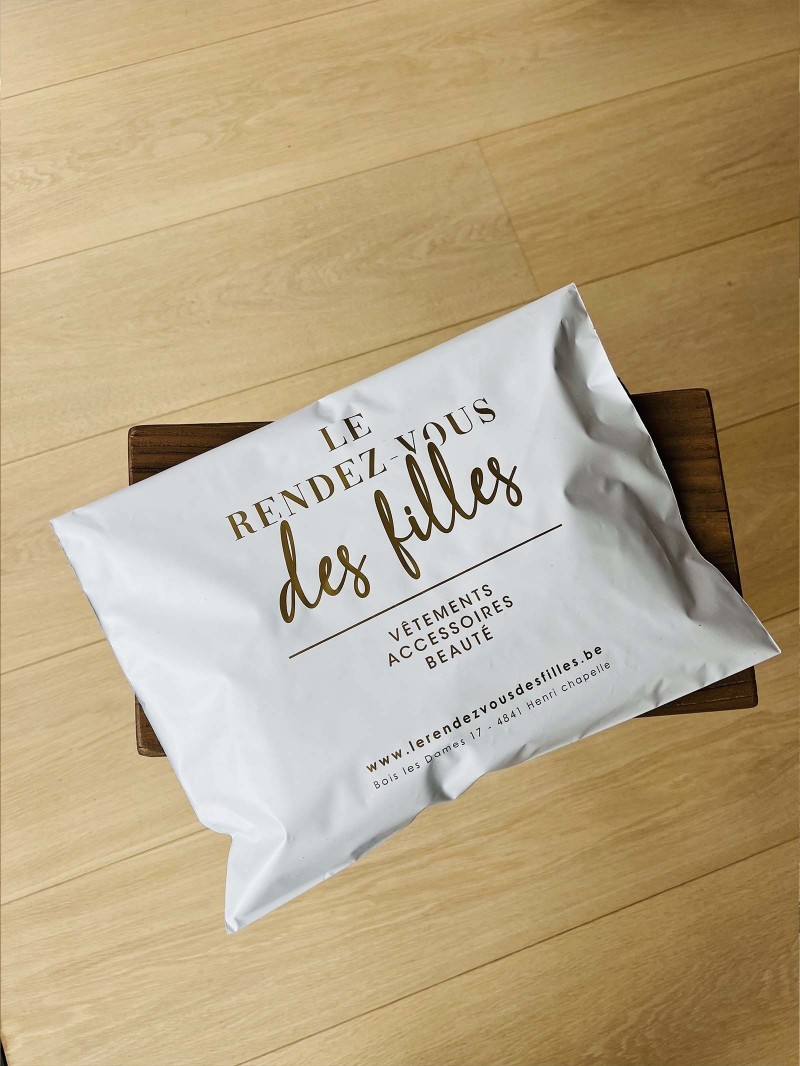 Eshop Pouch - White M