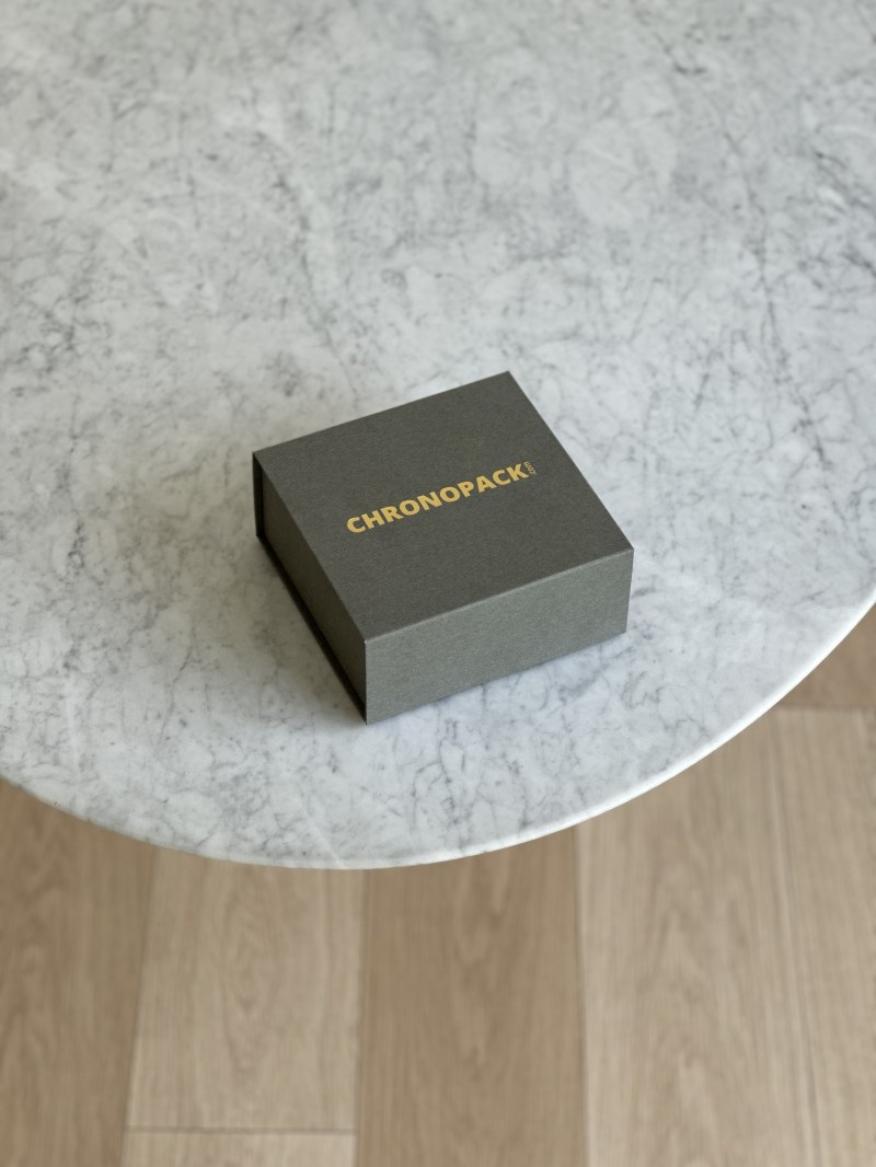 Magnetic box - Your logo hot stamped - S