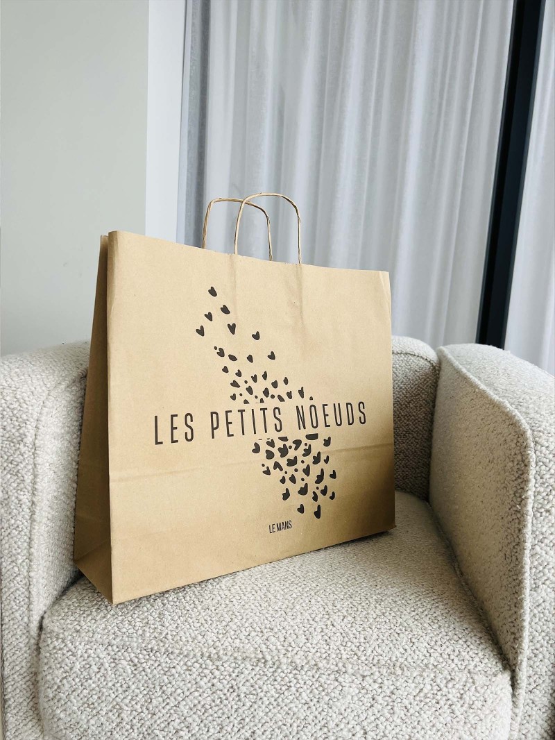 Sac Kraft XL Poignées Noires – L’Allié Pro De Vos Grands Formats