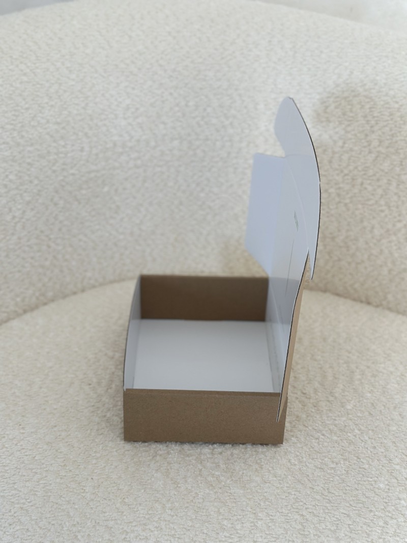 Boîte Monaco S – 100% personnalisable dès 100 pièces
