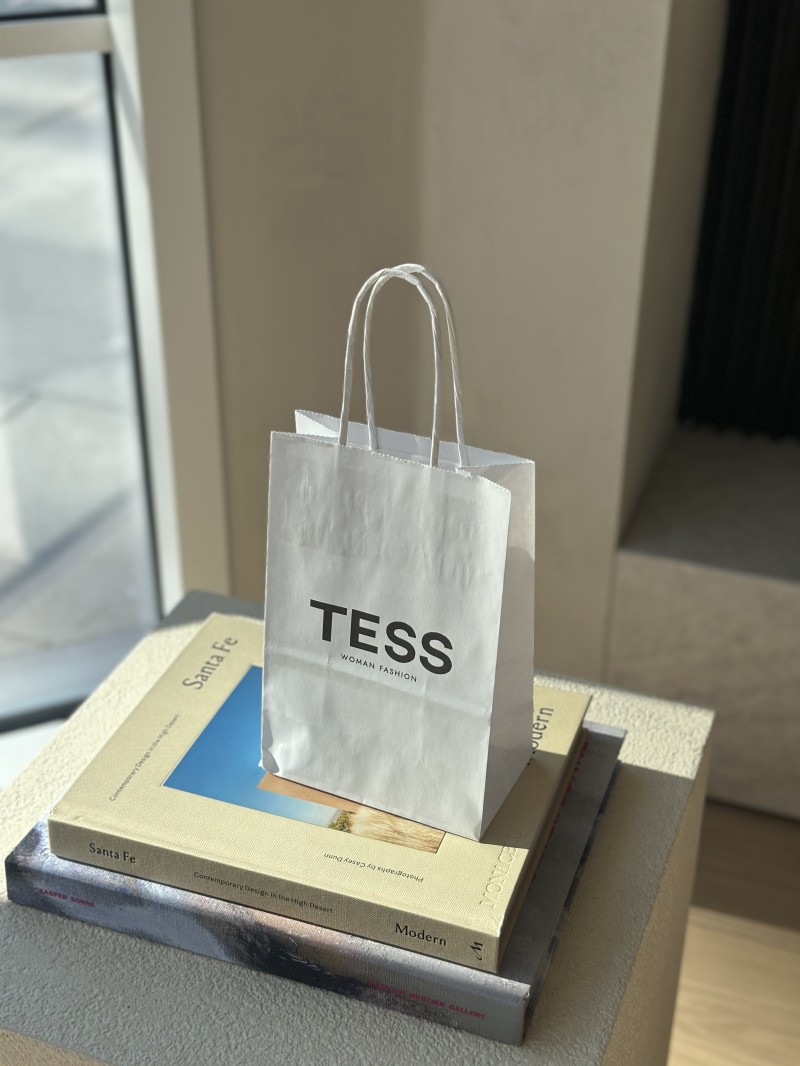TAS MET GEDRAAID HANDVAT - WIT XS (14x8x21cm)